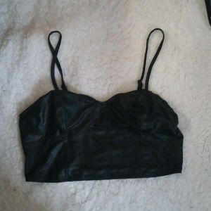 Bozzolo black crop top